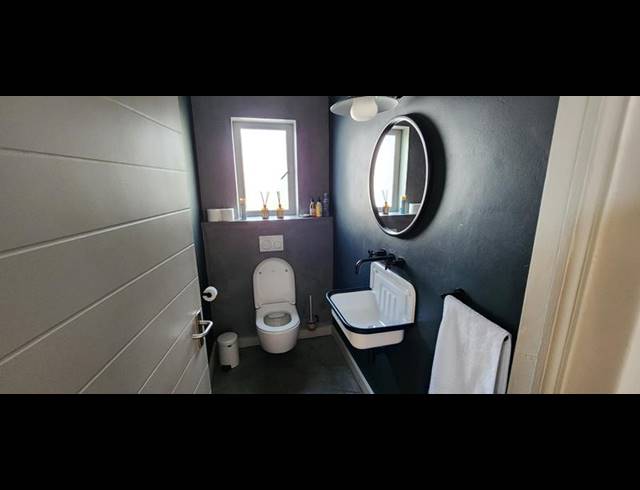 5 BEDROOM HOUSE FOR SALE IN KLEINBAAI